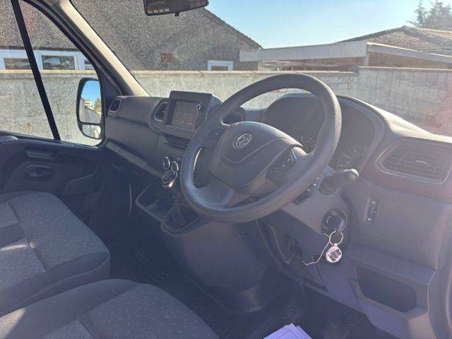 2020 Vauxhall Movano 2.3 Turbo D 135ps H1 Crew Cab Dropside