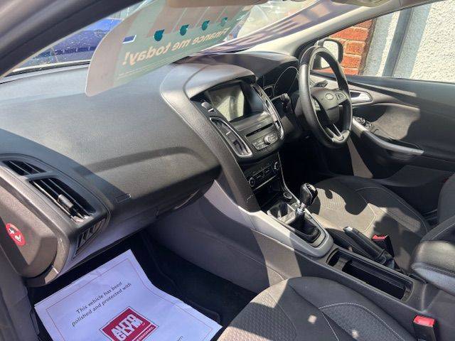2017 Ford Focus 1.5 TDCi 120 Zetec 5dr