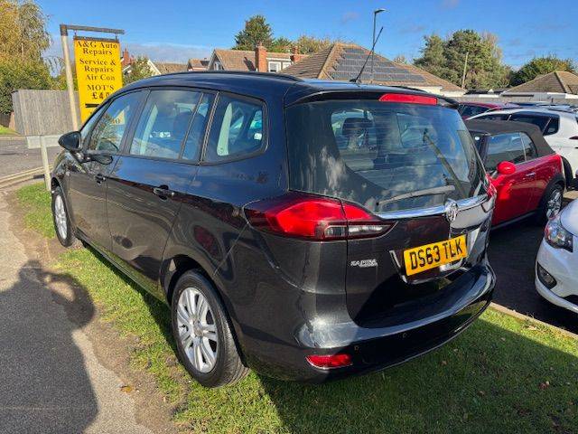 2013 Vauxhall Zafira 1.8i Exclusiv 5dr