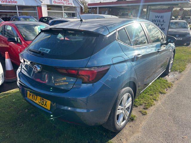 2017 Vauxhall Astra 1.4i 16V Design 5dr