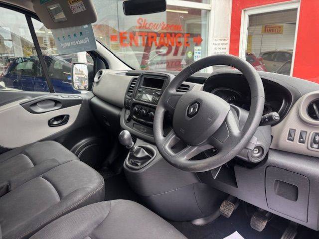 2018 Renault Trafic 1.6 SL27 ENERGY dCi 95 Business 6 SEATER