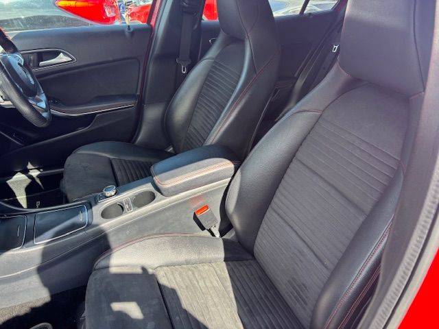 2017 Mercedes-Benz GLA 2.1 GLA 220d 4Matic AMG Line Executive 5dr Auto