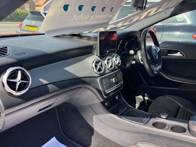 2017 Mercedes-Benz GLA 2.1 GLA 220d 4Matic AMG Line Executive 5dr Auto