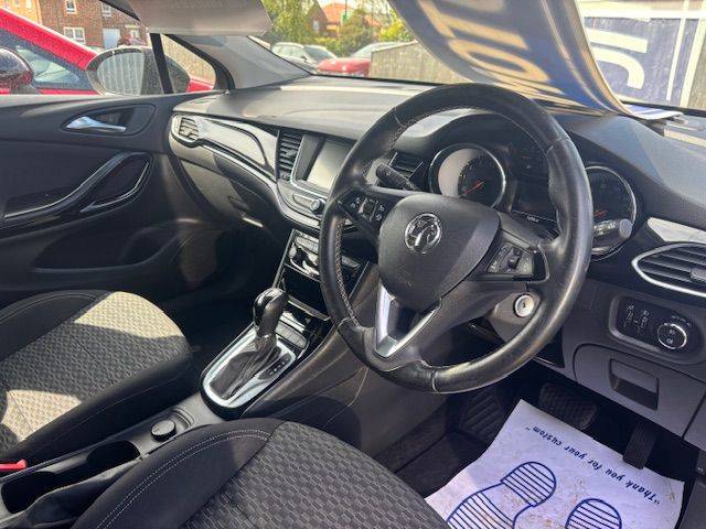 2018 Vauxhall Astra 1.4T 16V 150 SRi 5dr Auto