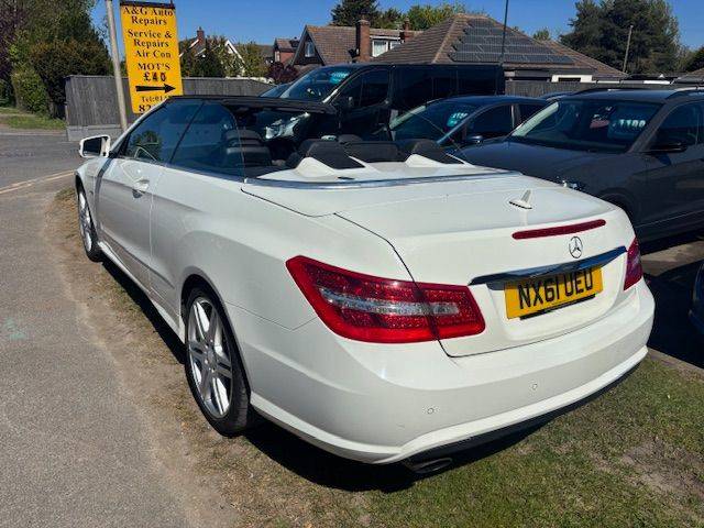 2011 Mercedes-Benz E Class 1.8 E200 CGI BlueEFFICIENCY Sport 2dr Tip Auto