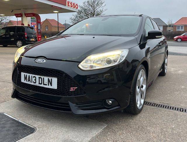 2013 Ford Focus 2.0T ST-3 5dr
