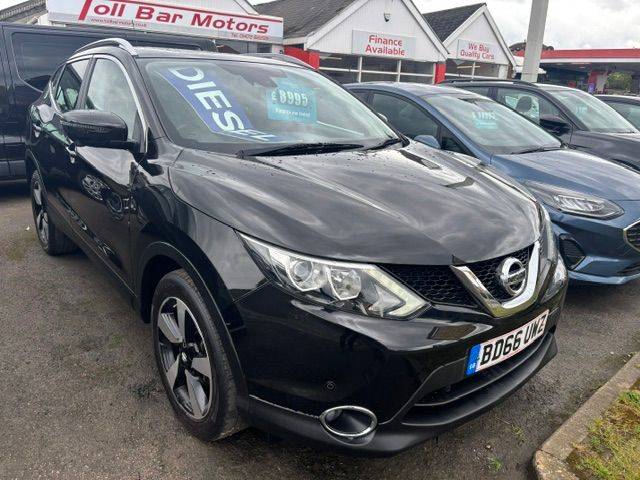 Nissan Qashqai 1.5 dCi N-Connecta 5dr Hatchback Diesel Black
